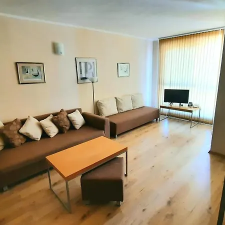 G-109 Apartment