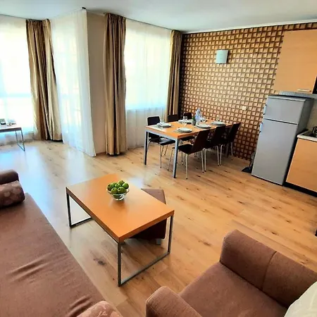 Apartment G-109